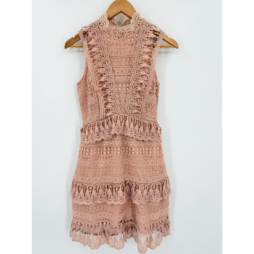 Endless Rose Crochet Blush Eyelet Sz S‎ Dress Sleeveless High Neck Wedding Guest